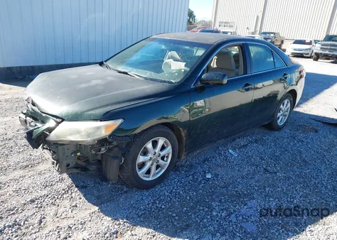 2011 Toyota Camry Le z USA, uszkodzony, nr VIN 4T1BF3EK5BU647245